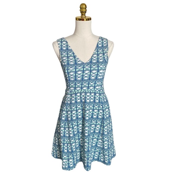 Maeve Anthropologie Double V Fit Flare Green Textured Geometric Women’s Dress 2 - Picture 2 of 8